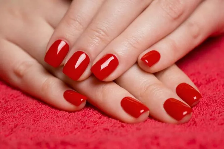 What nails are attractive to men